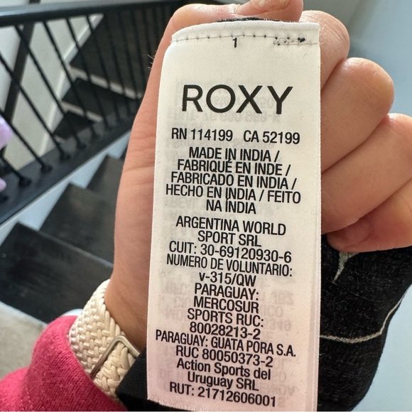 Roxy Heat of Banjar long sleeved top - Picture 5 of 6